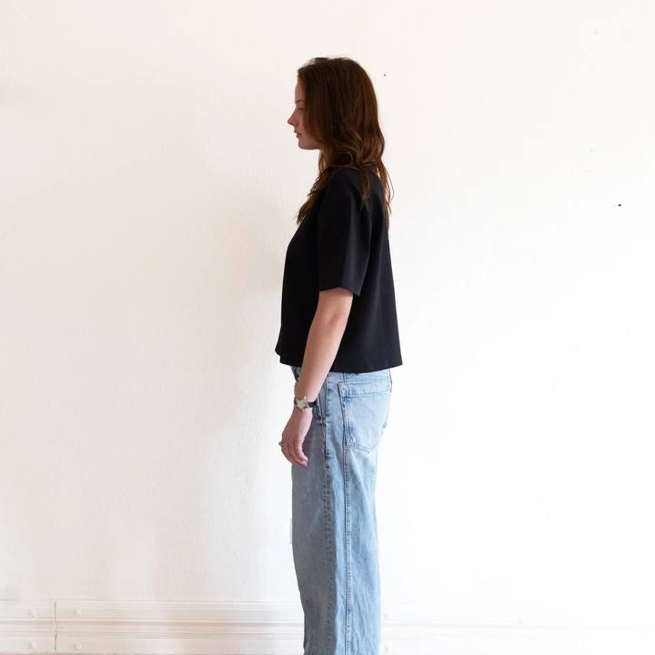 Boxy Cropped Tee - Black