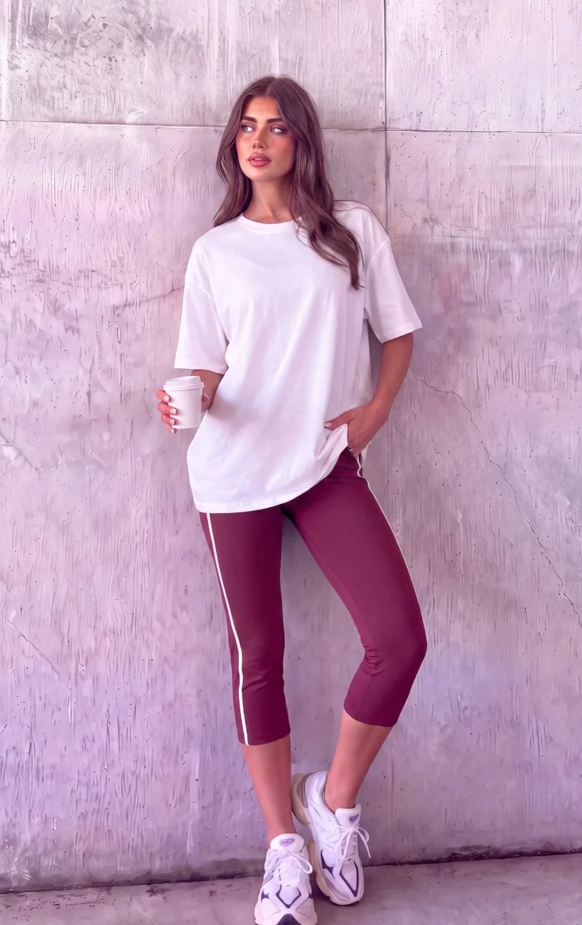 Capri Leggings - Burgundy