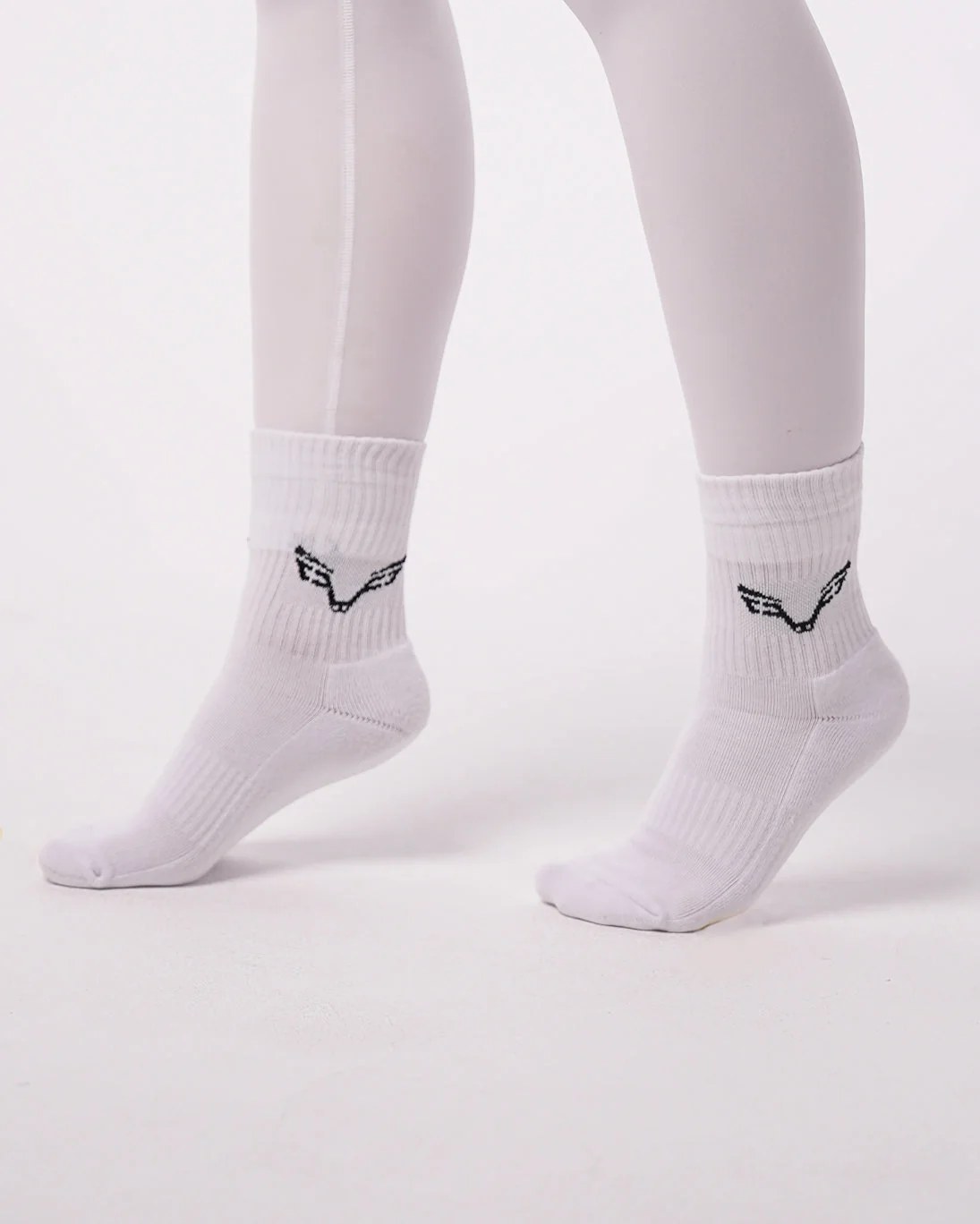 Bfeerce White Crew Socks (Unisex)