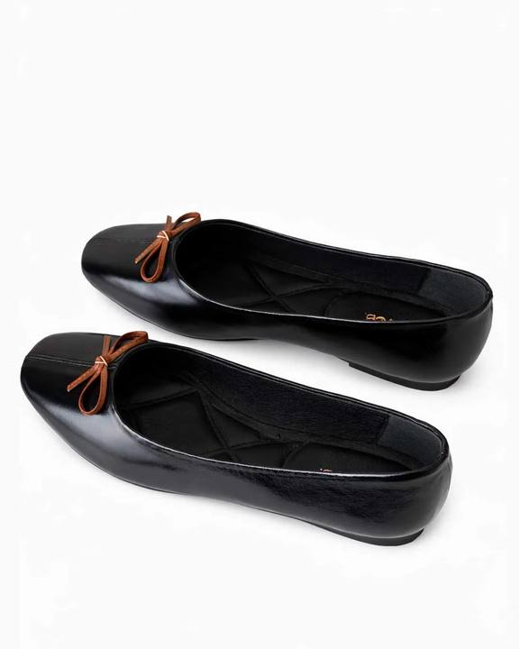 Bow Classic Ballet Flats – Black