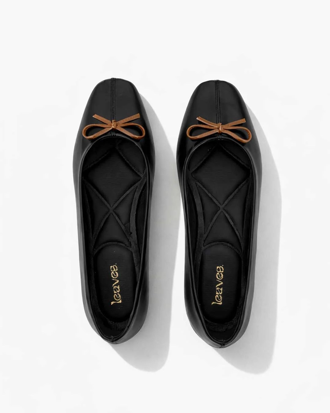 Bow Classic Ballet Flats – Black