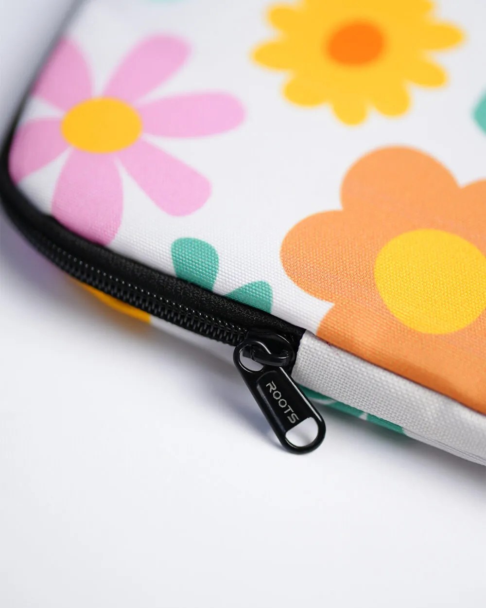 Blooming - Laptop Sleeve