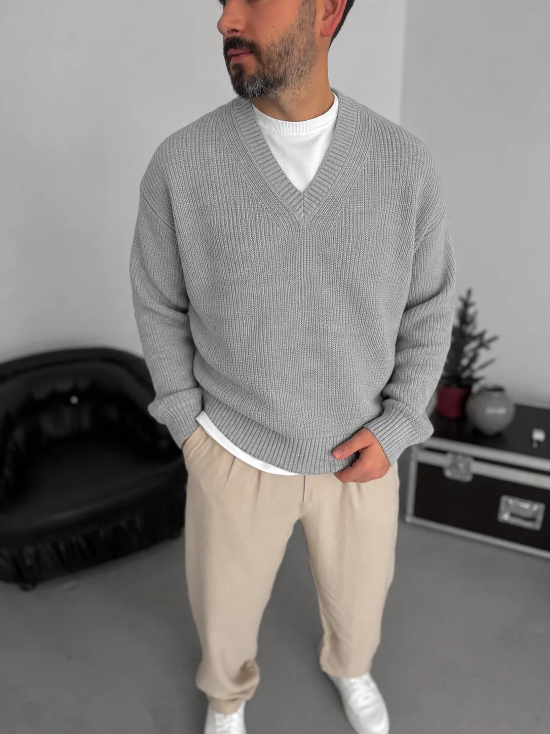Premium Knitted V-Neck Sweater - Gray