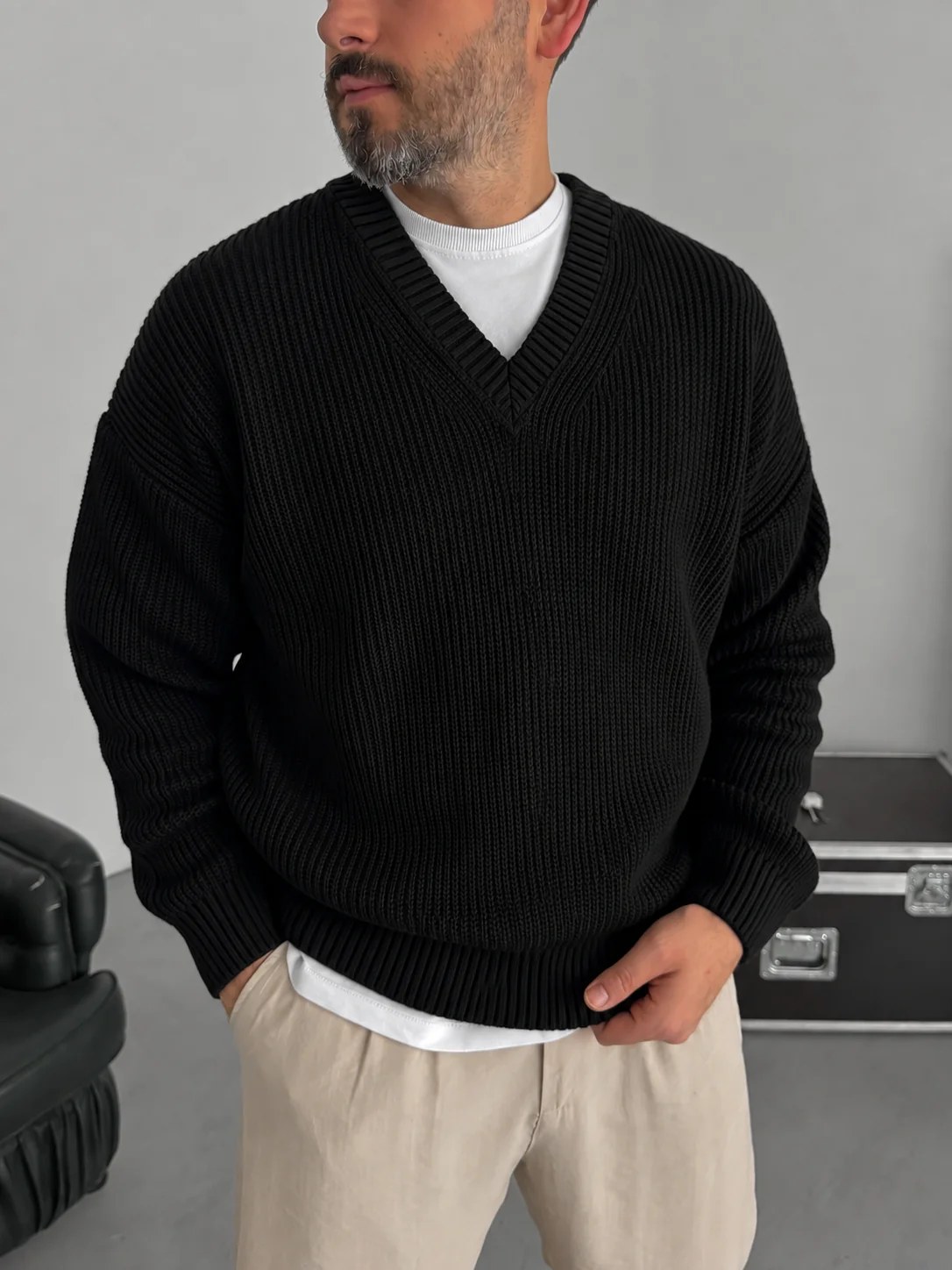 Premium Knitted V-Neck Sweater - Black