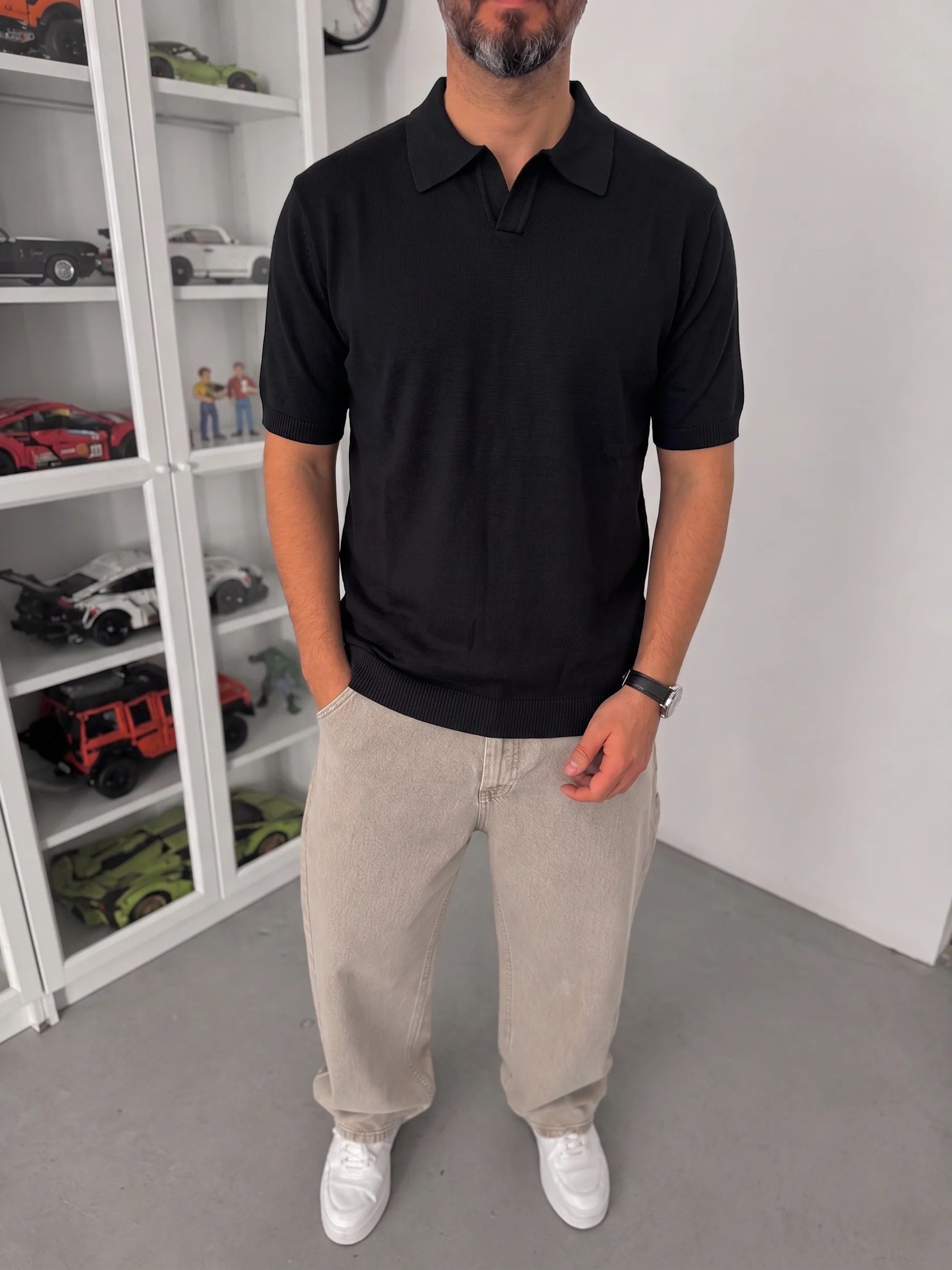 Knitted Polo T-Shirt – Black