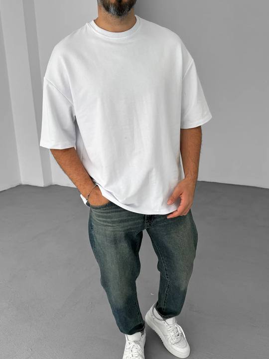 Premium White Basic Oversize T-Shirt