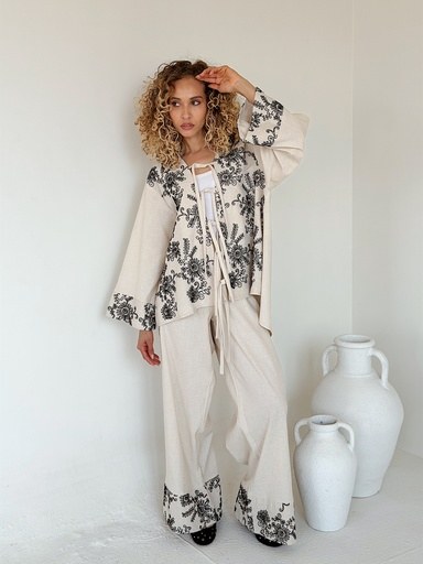 Thread Embroidered Belted Suit