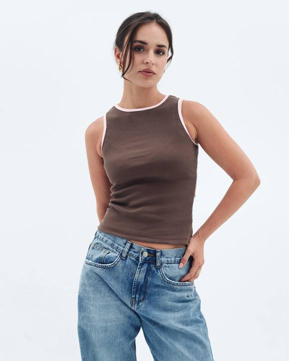 Brown x Pink Edge Crewneck Top Basic