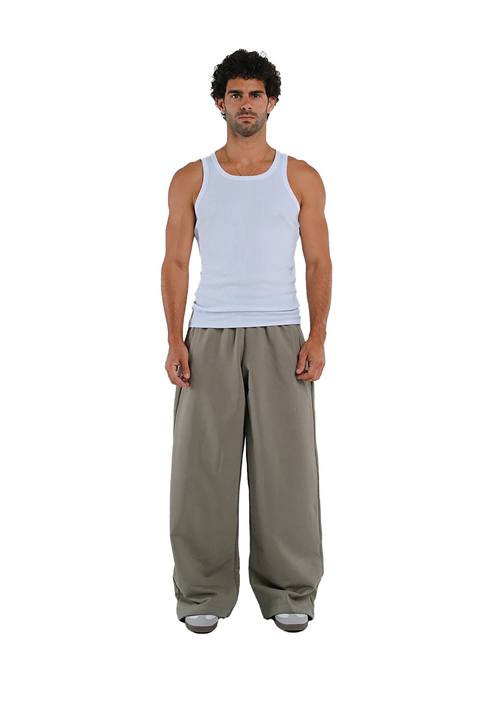 Layback Joggers in Olive