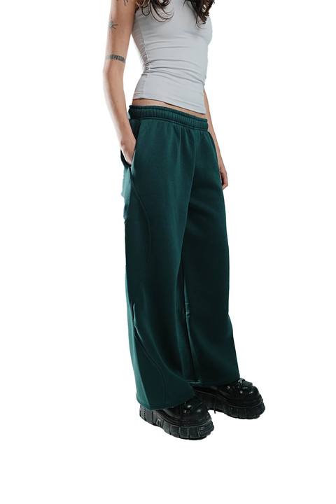 Street Wave in Green