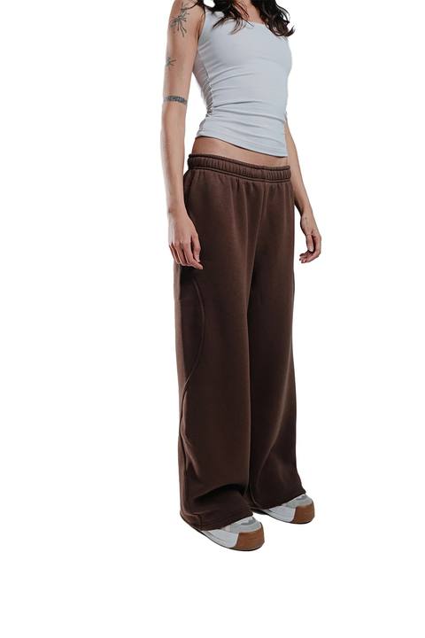 Street Wave in Brown