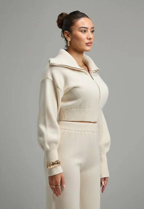 Off-white knit set