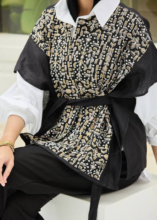 GoldenThreads  vest