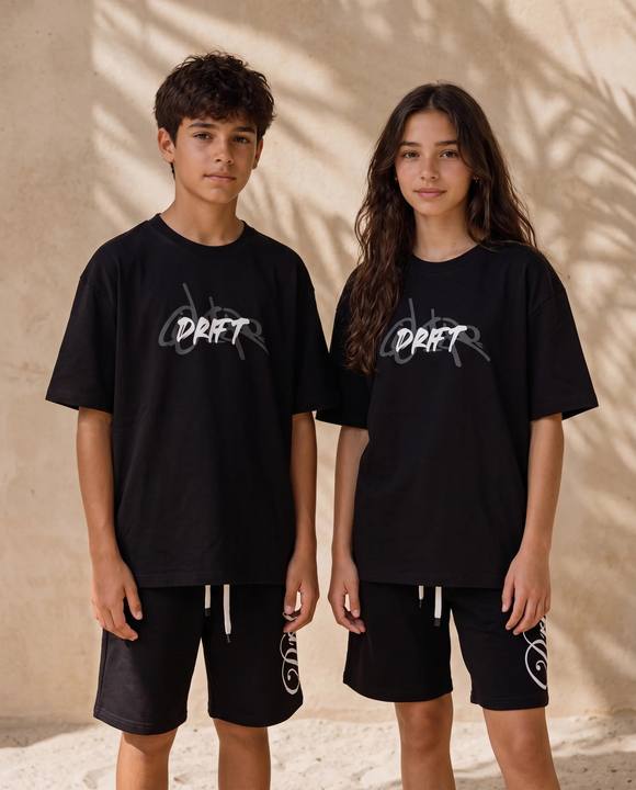 roots black tee