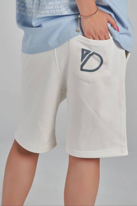 lines white short