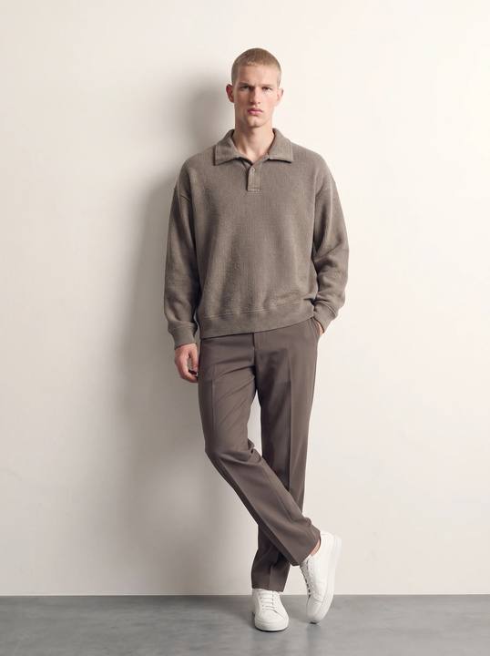 TAUPE RIBBED TEXTURED BUTTON POLO SWEATSHIRT W27N