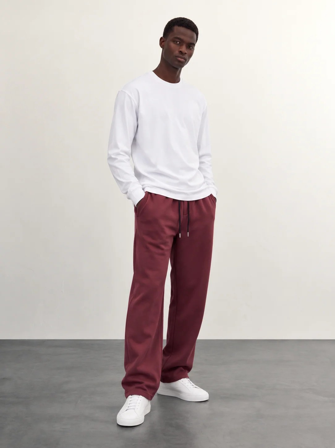 BURGUNDY RELAXED-FIT DRAWSTRING SWEATPANTS W27N