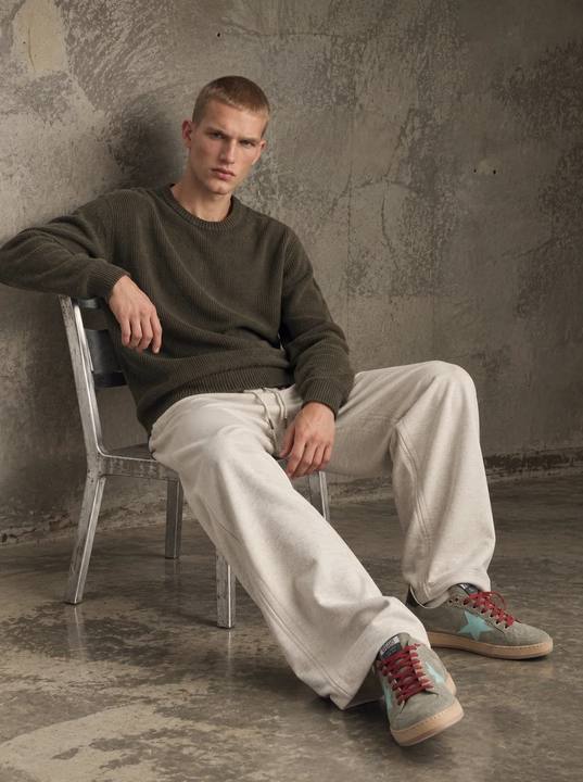 OLIVE BROWN FINE-RIB KNIT CREW-NECK SWEATER W27N