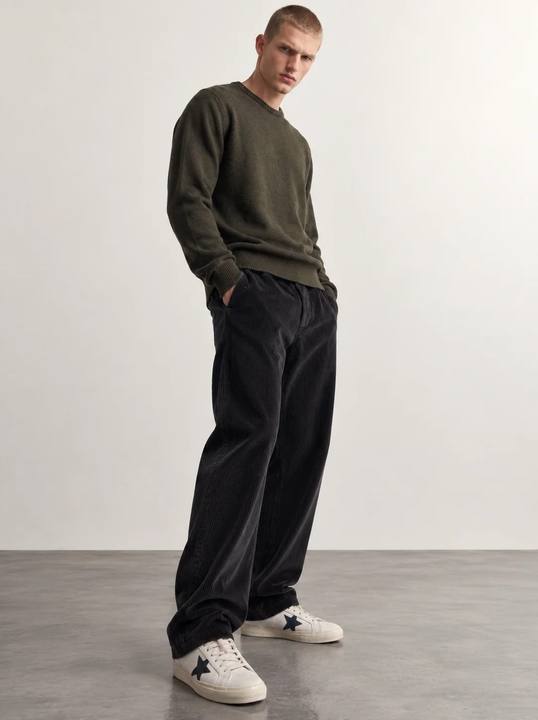 BLACK CORDUROY STRAIGHT-FIT PANTS W27N