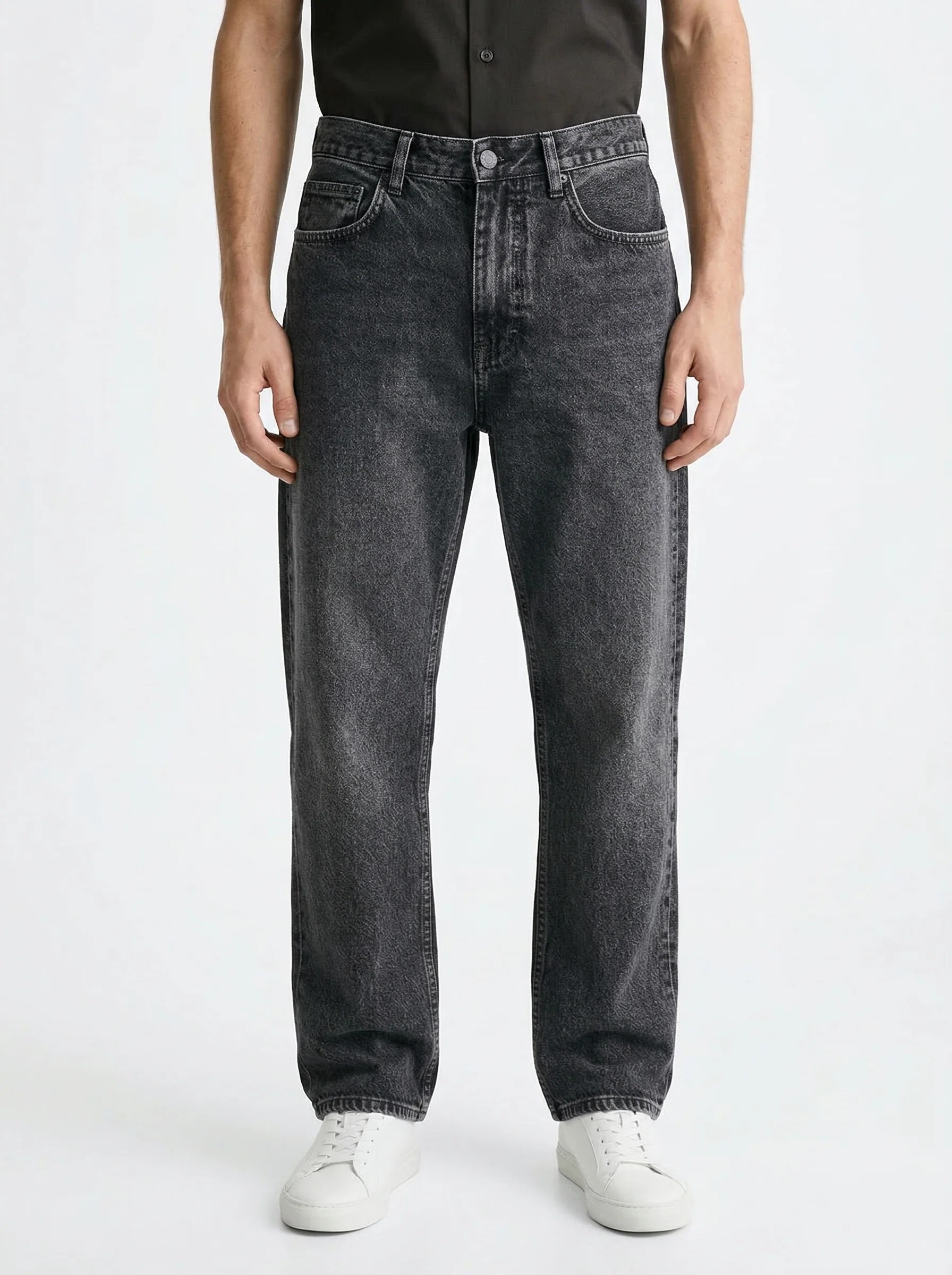 GREY WASH STRAIGHT LEG DENIM JEANS W27N