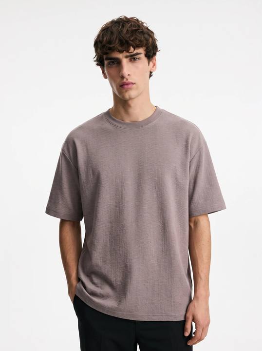 TAUPE TONAL CRINKLE TEXTURE OVERSIZED T-SHIRT S27