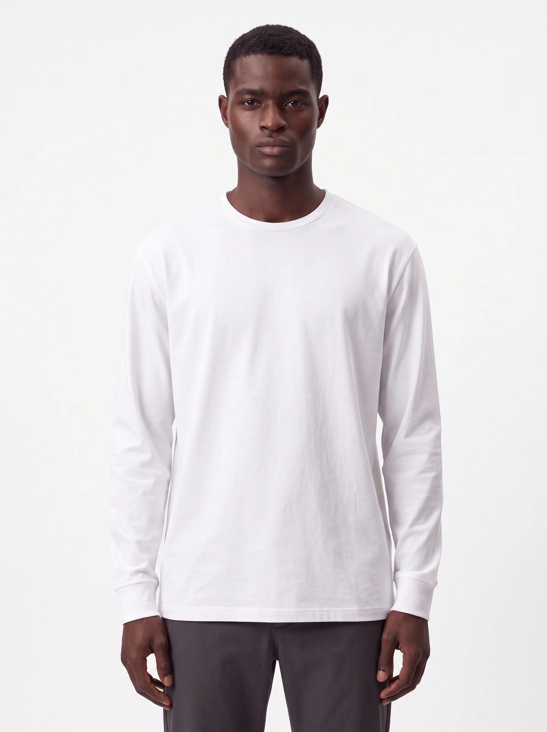 WHITE BASIC LONG-SLEEVE CREW-NECK T-SHIRT W27N
