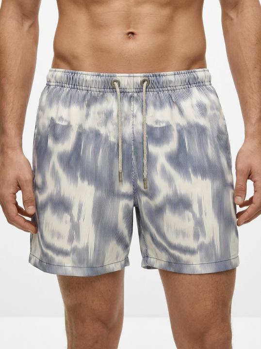 SBLUE WAVE STRIPE ABSTRACT PRINT RELAXED SWIM TRUNK S27