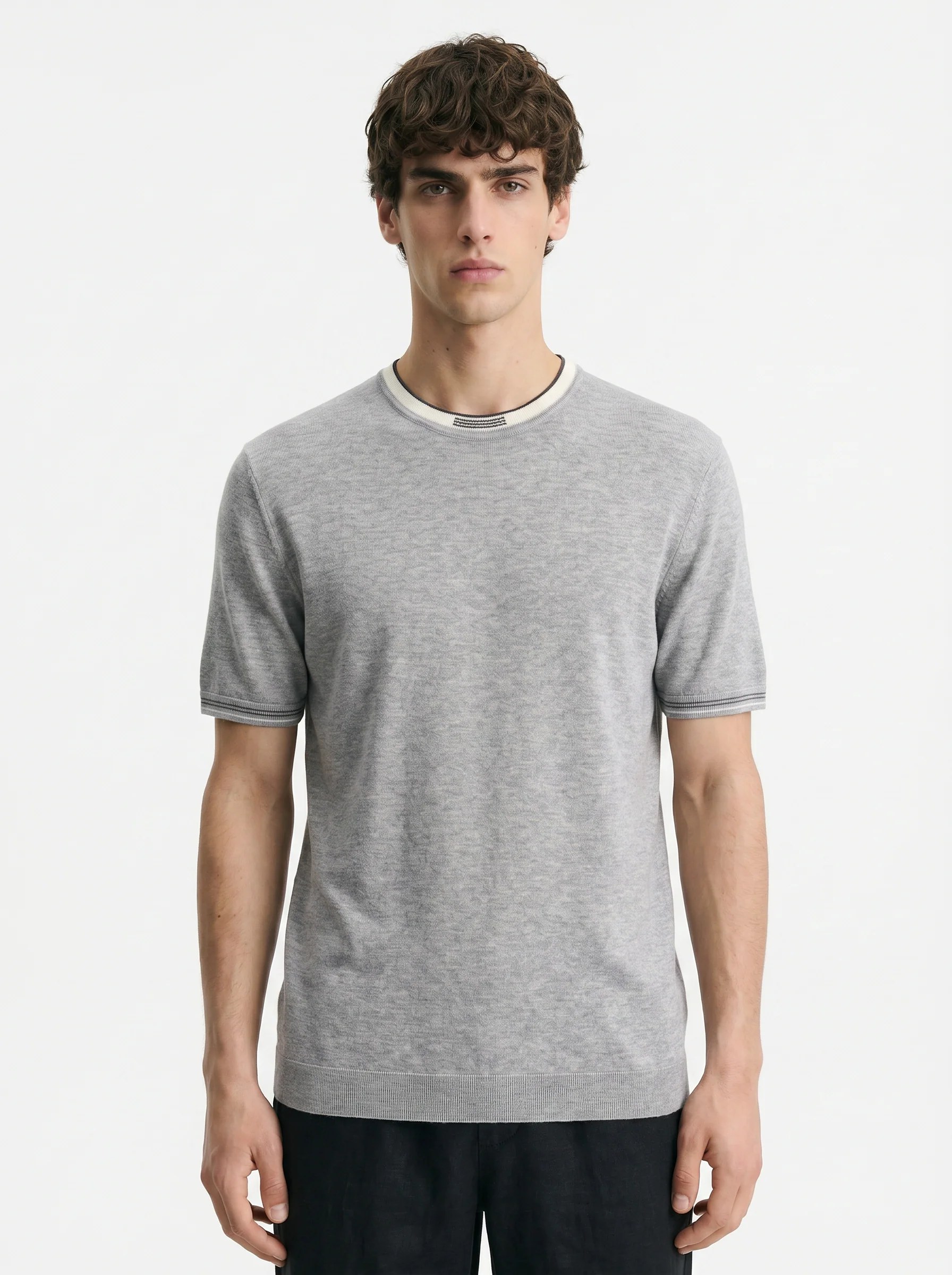 ASH GREY CONTRAST NECK KNIT T-SHIRT S27