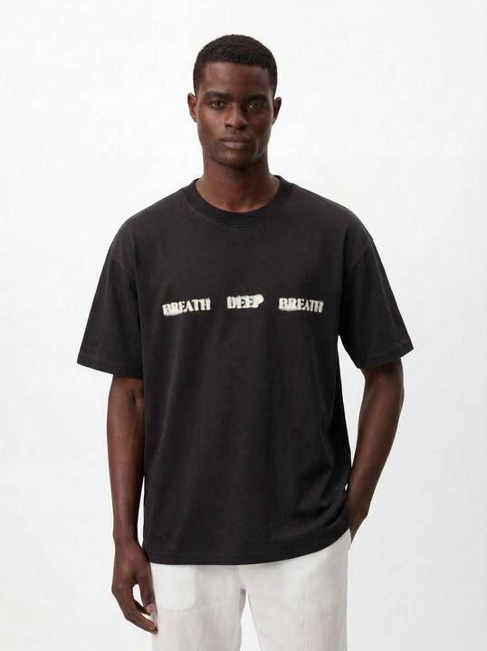 BLACK DEEP BREATH GRAPHIC OVERSIZED T-SHIRT S27
