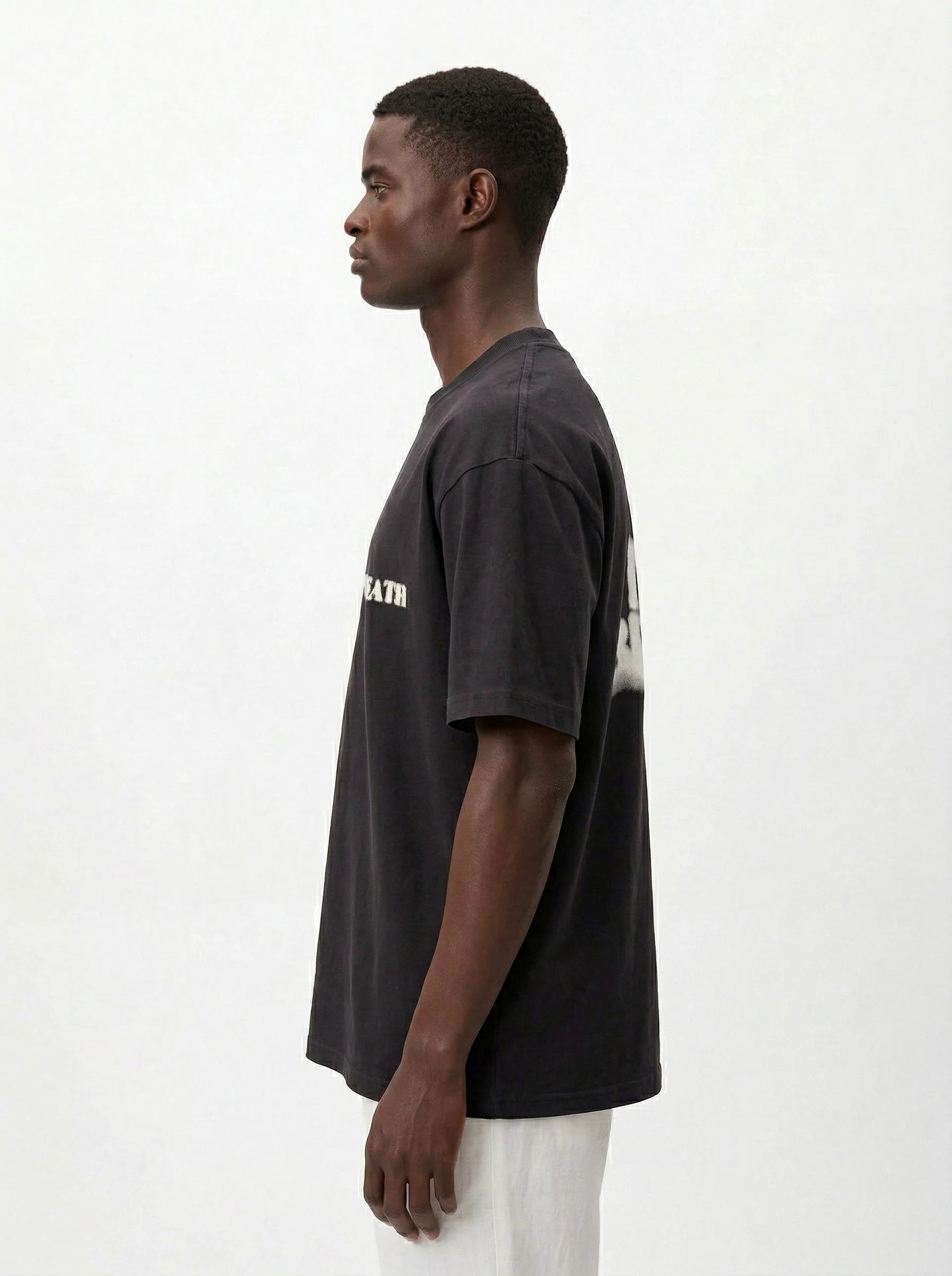 BLACK DEEP BREATH GRAPHIC OVERSIZED T-SHIRT S27