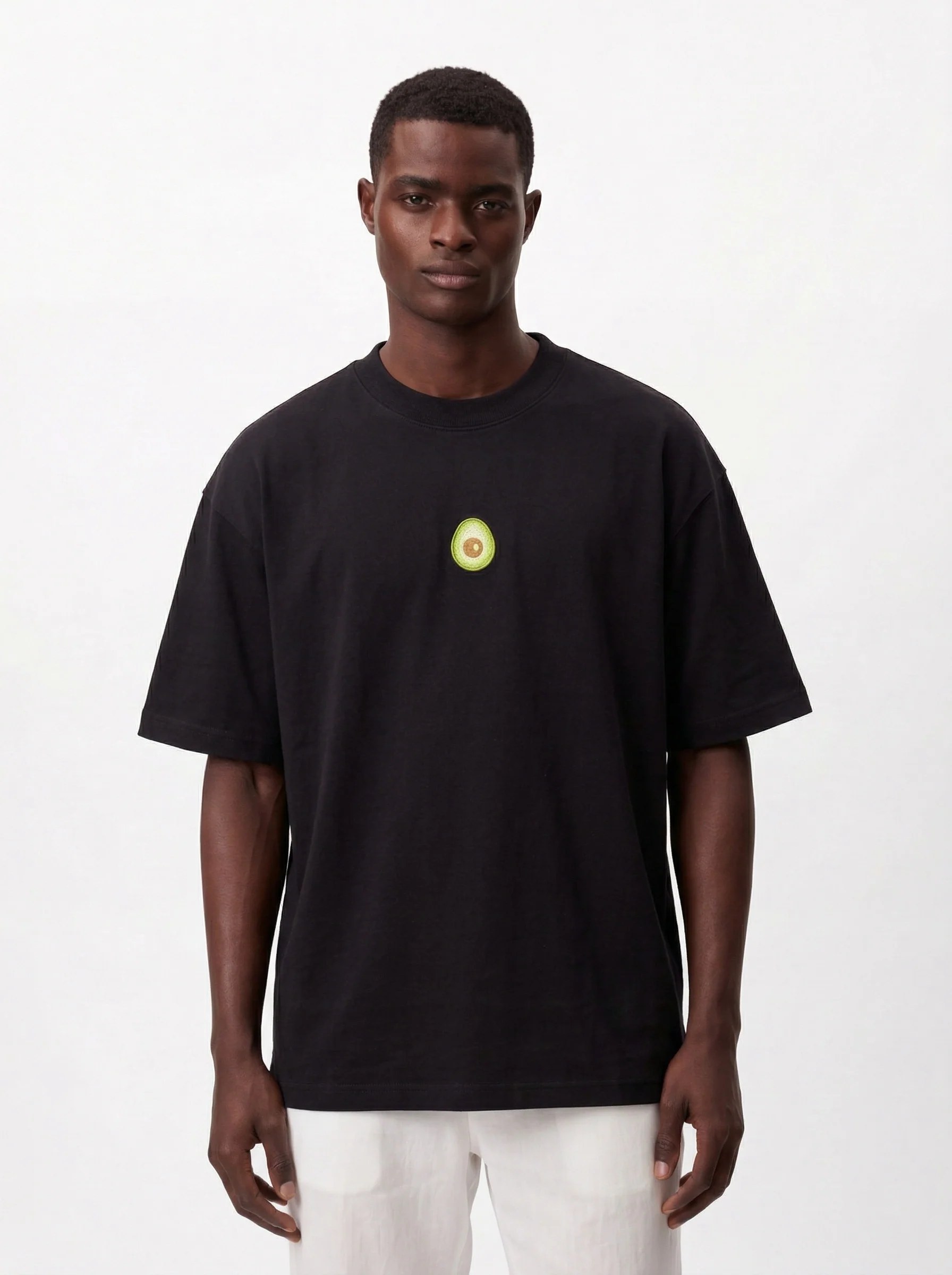 BLACK AVOCADO GRAPHIC OVERSIZED T-SHIRT S27