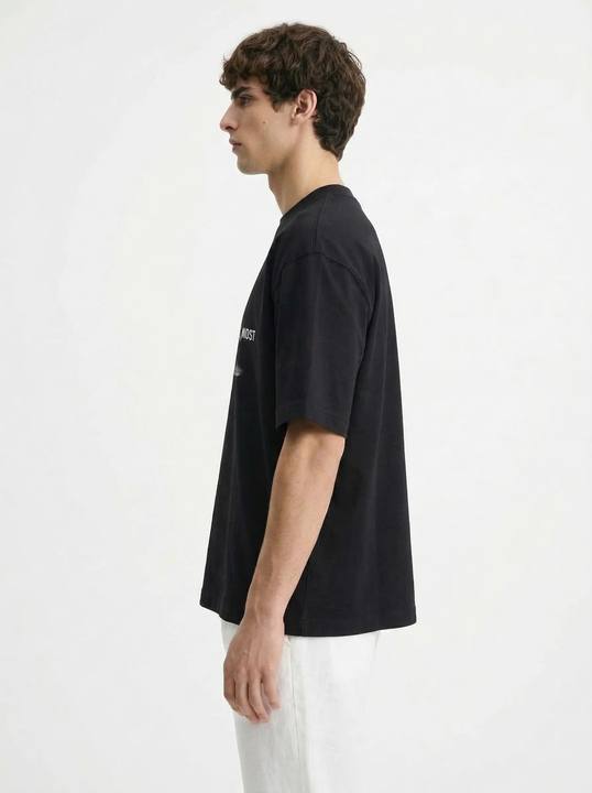 BLACK STATIC TYPO OVERSIZED T-SHIRT S27