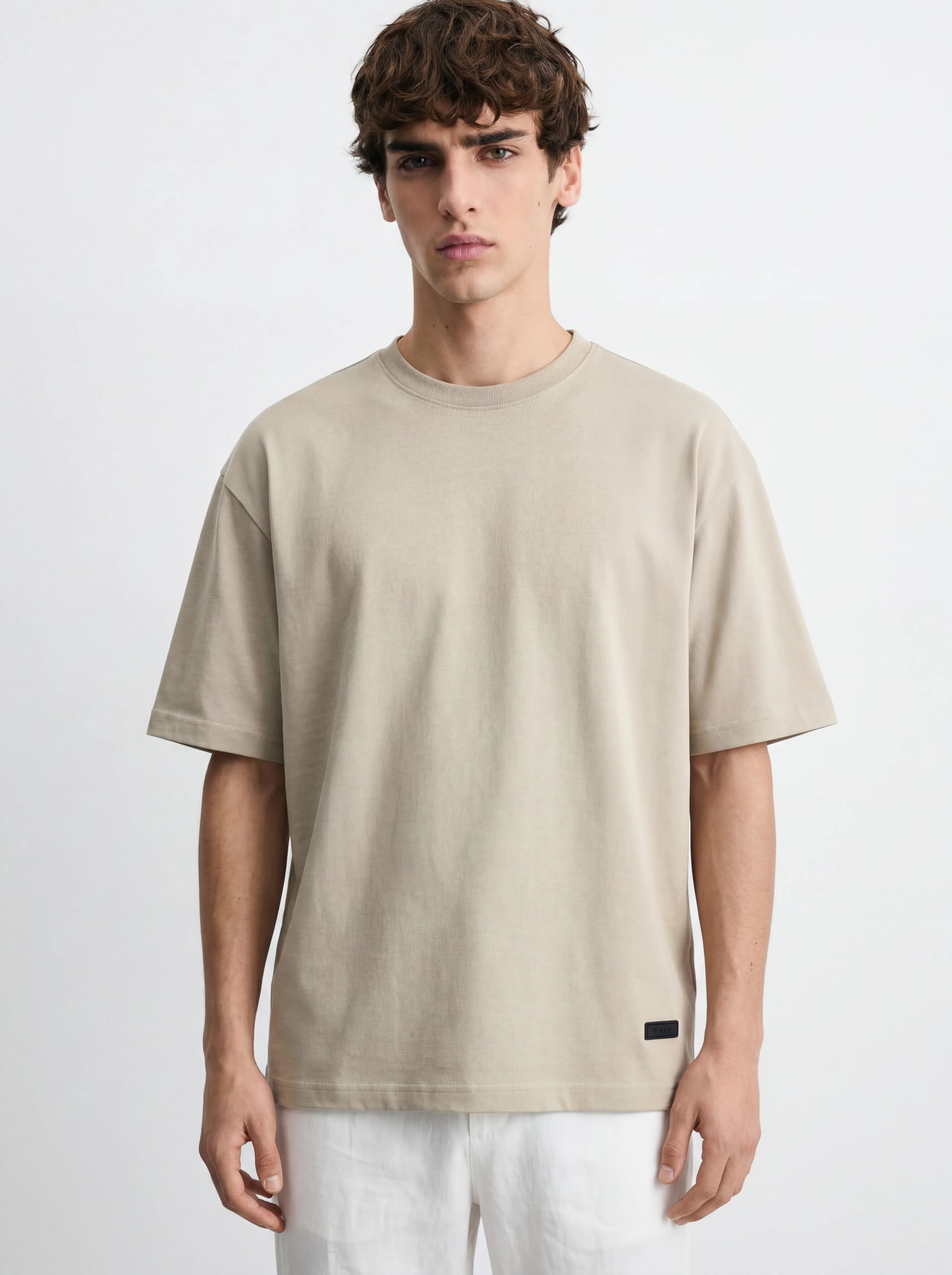 WARM BEIGE ROUND NECK OVERSIZED T-SHIRT S27