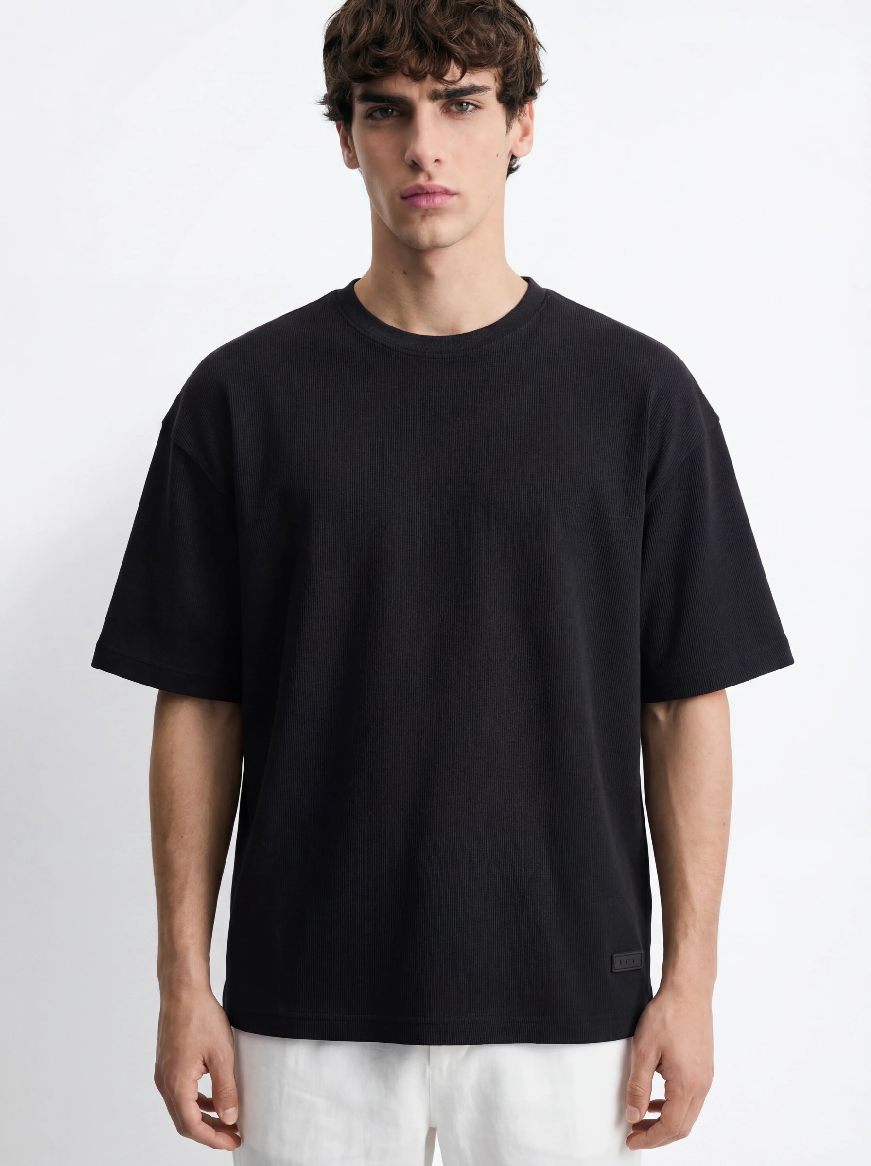 BLACK MICRO RIB OVERSIZED T-SHIRT S27
