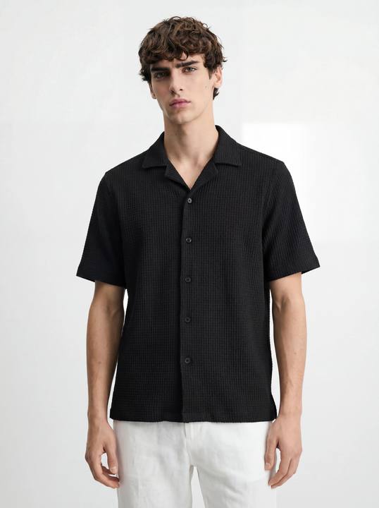 BLACK WAFFLE TEXTURED RELAXED CUBAN SHIRT S27