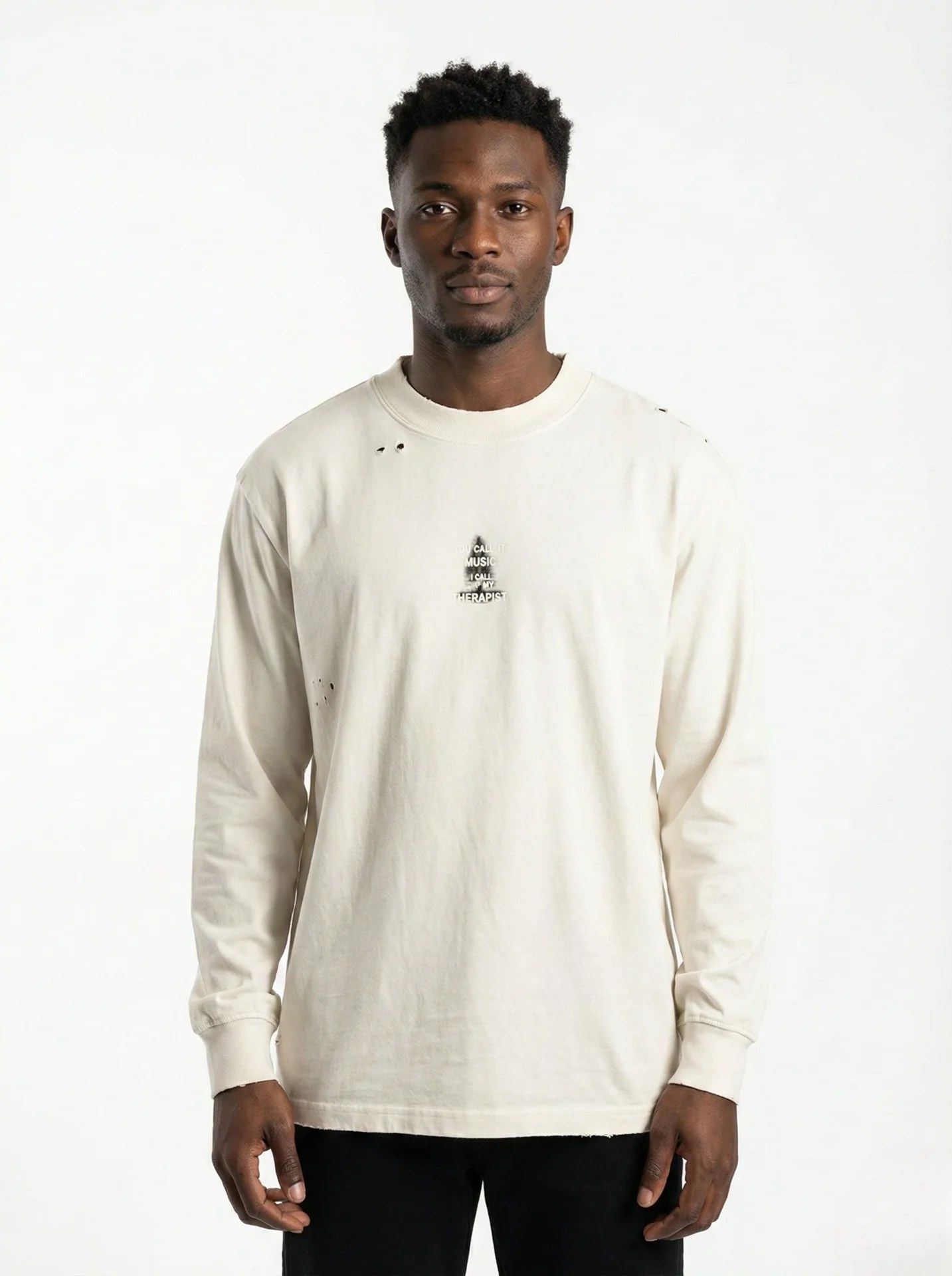 MILK WHITE DISTRESSED GRAPHIC OVERSIZED LONG-SLEEVE TEE W26