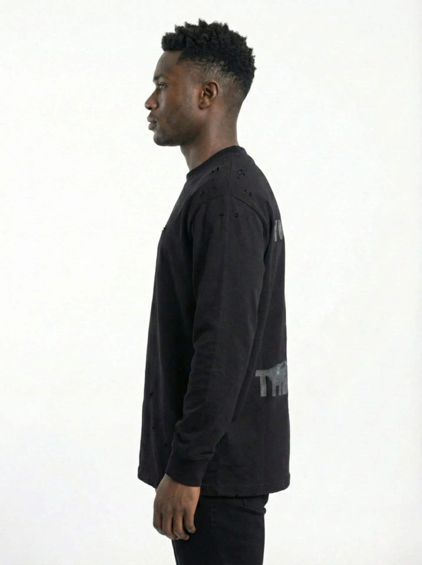JET BLACK DISTRESSED GRAPHIC OVERSIZED LONG-SLEEVE TEE W26