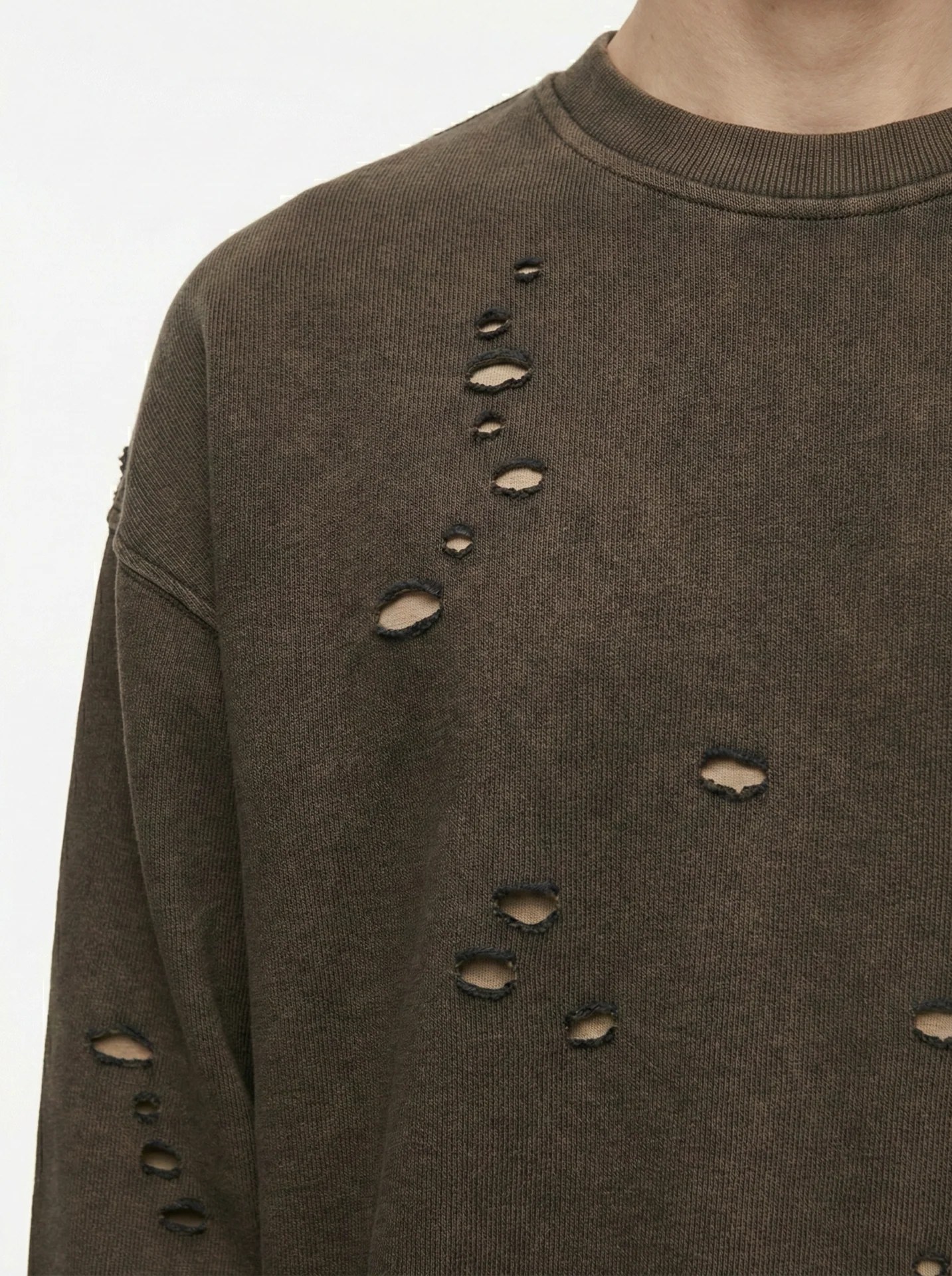 BROWN DISTRESSED WAFFLE OVERSIZED CREWNECK W26