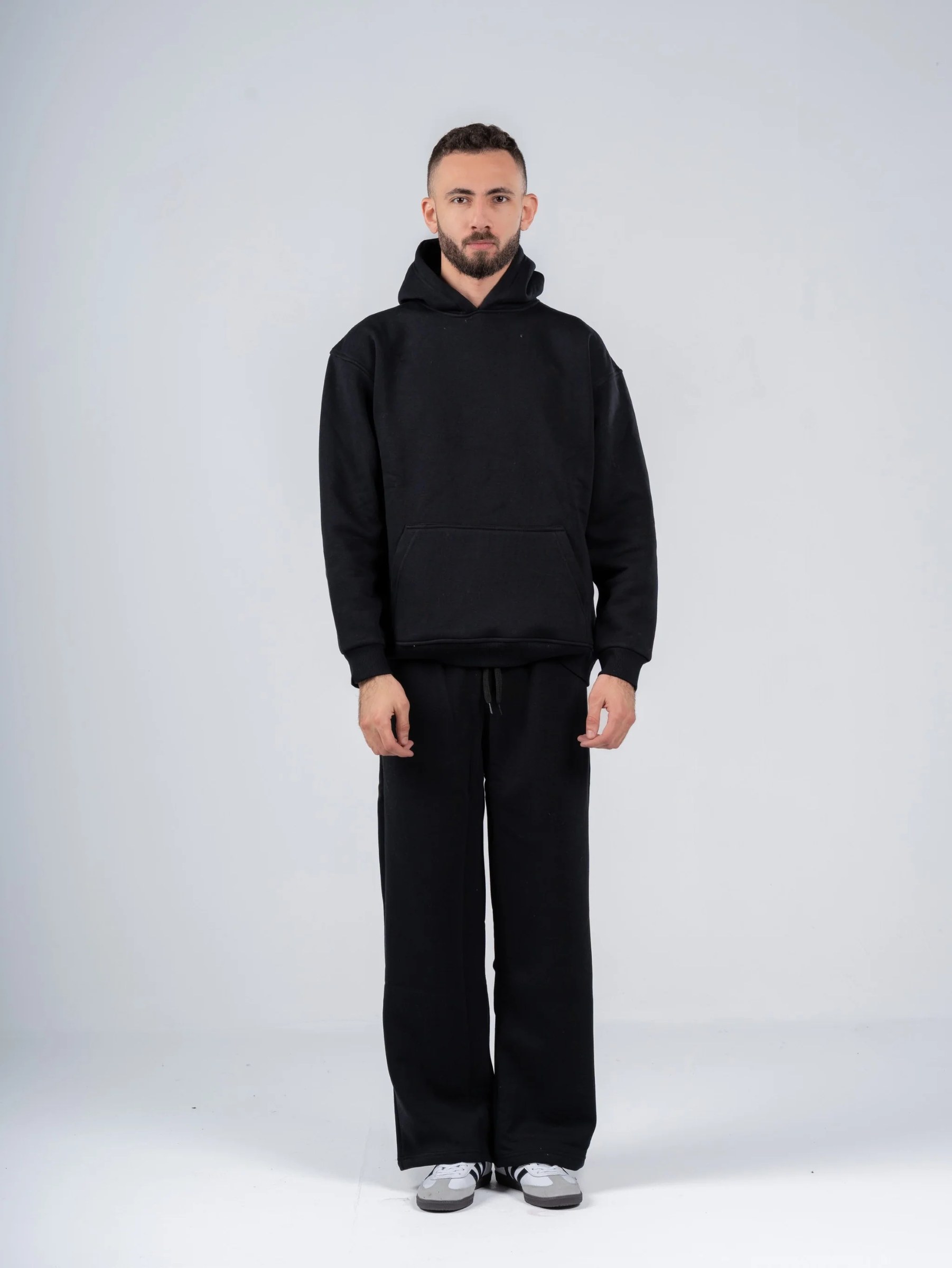 BLACK OVERSIZED HOODIE