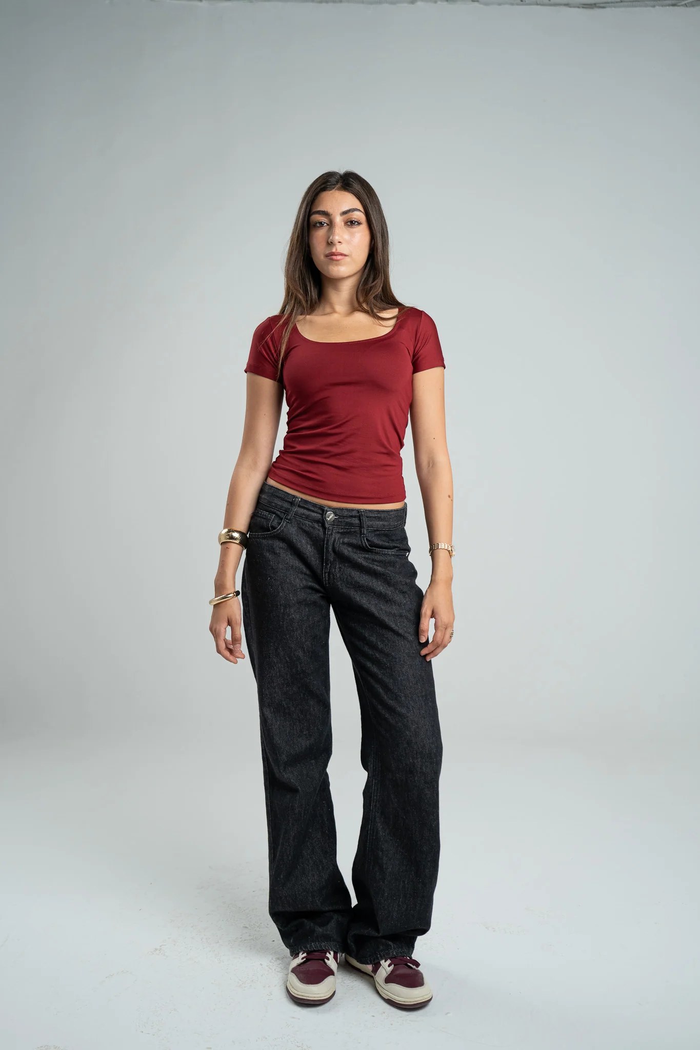 BURGUNDY SHORT SLEEVE MICROFIBER WIDE NECK TOP