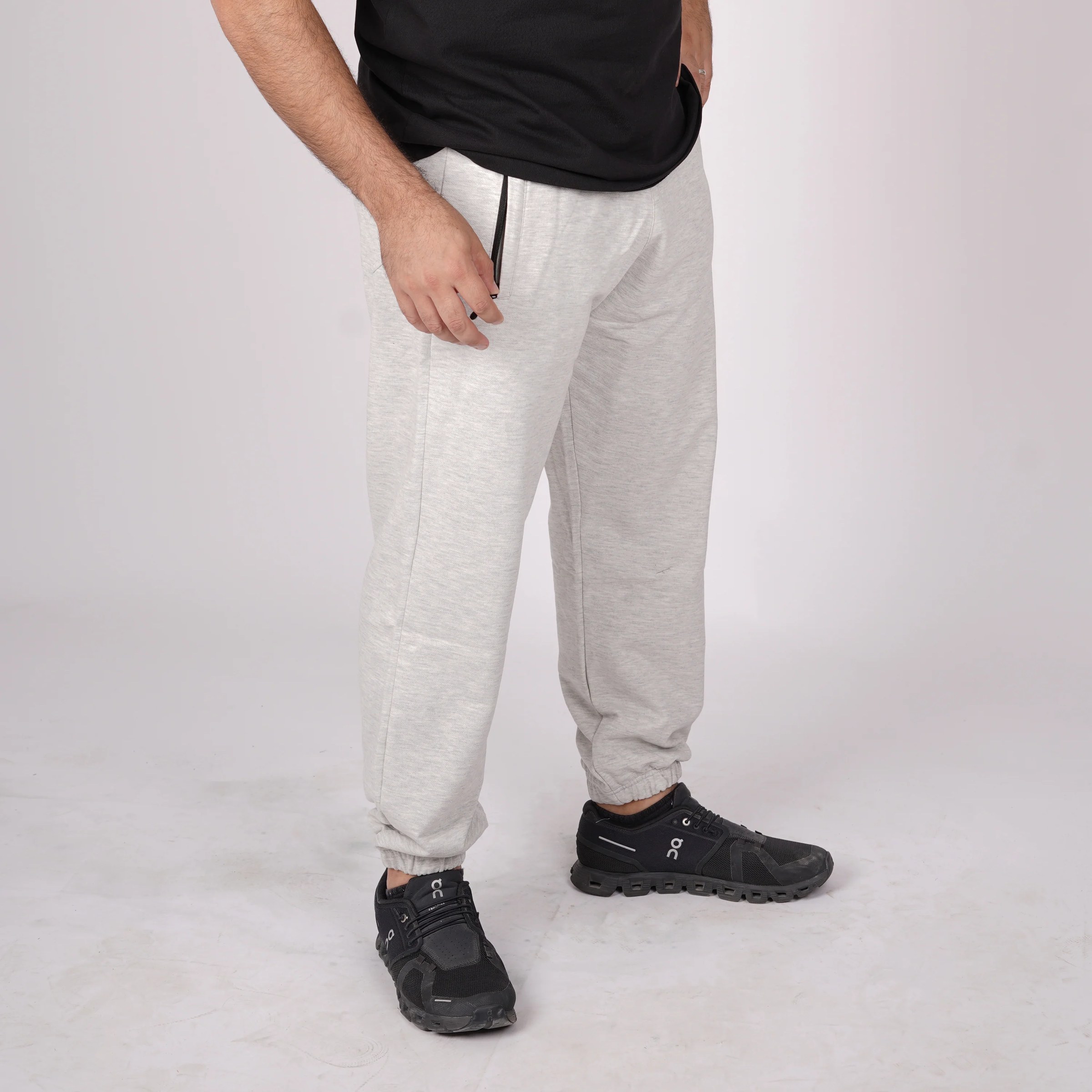 GREY JOGGER SWEATPANTS