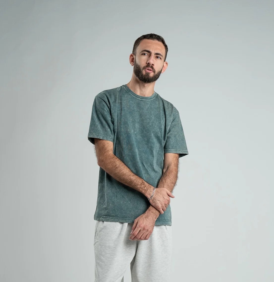 OLIVE WASHED OVERSIZED HEAVY WEIGHT T-SHIRT