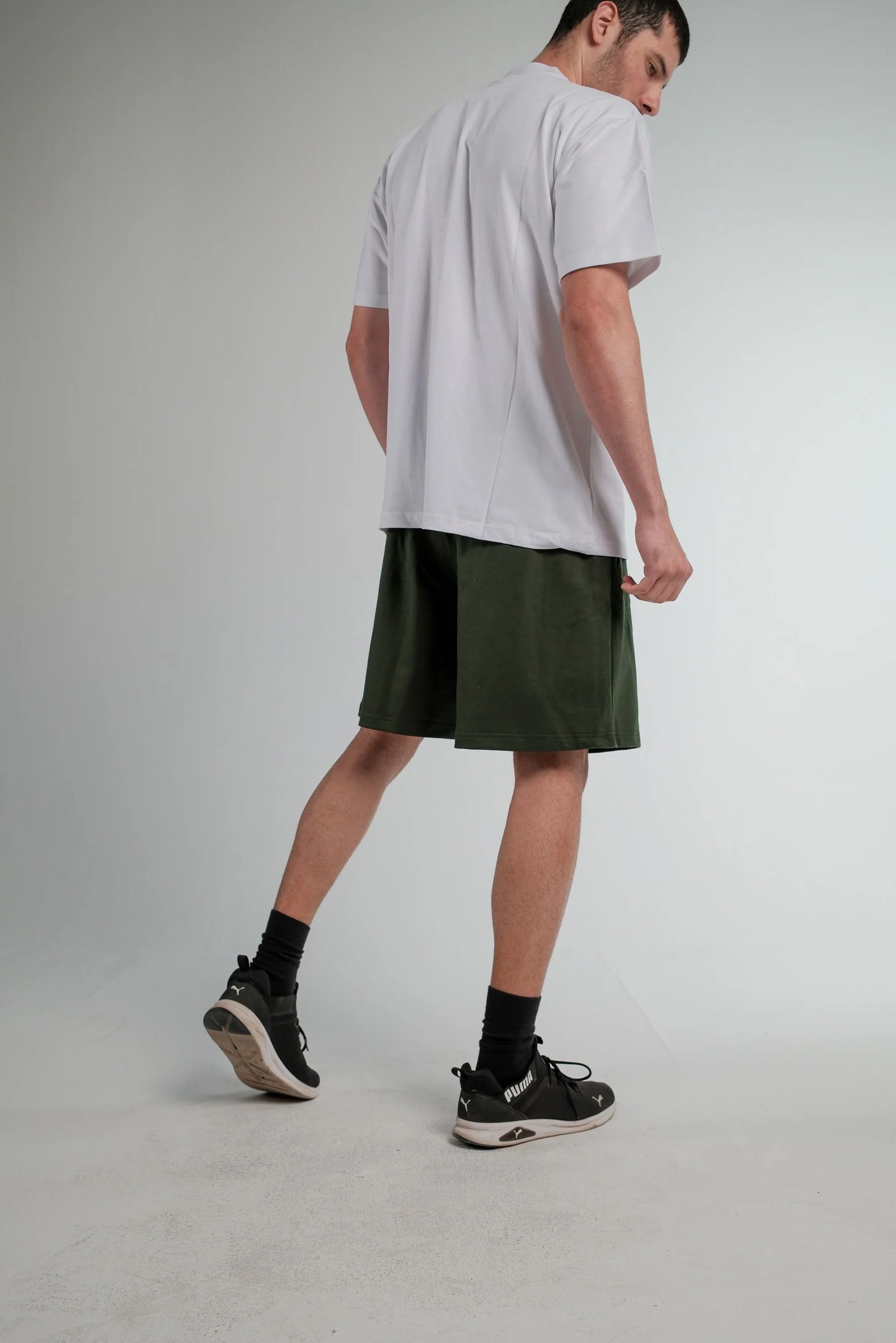 GREEN SWEATSHORT