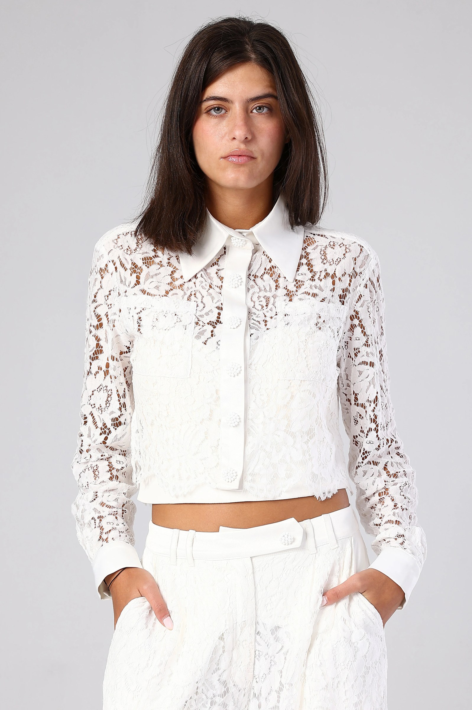 The Amélie Lace Shirt