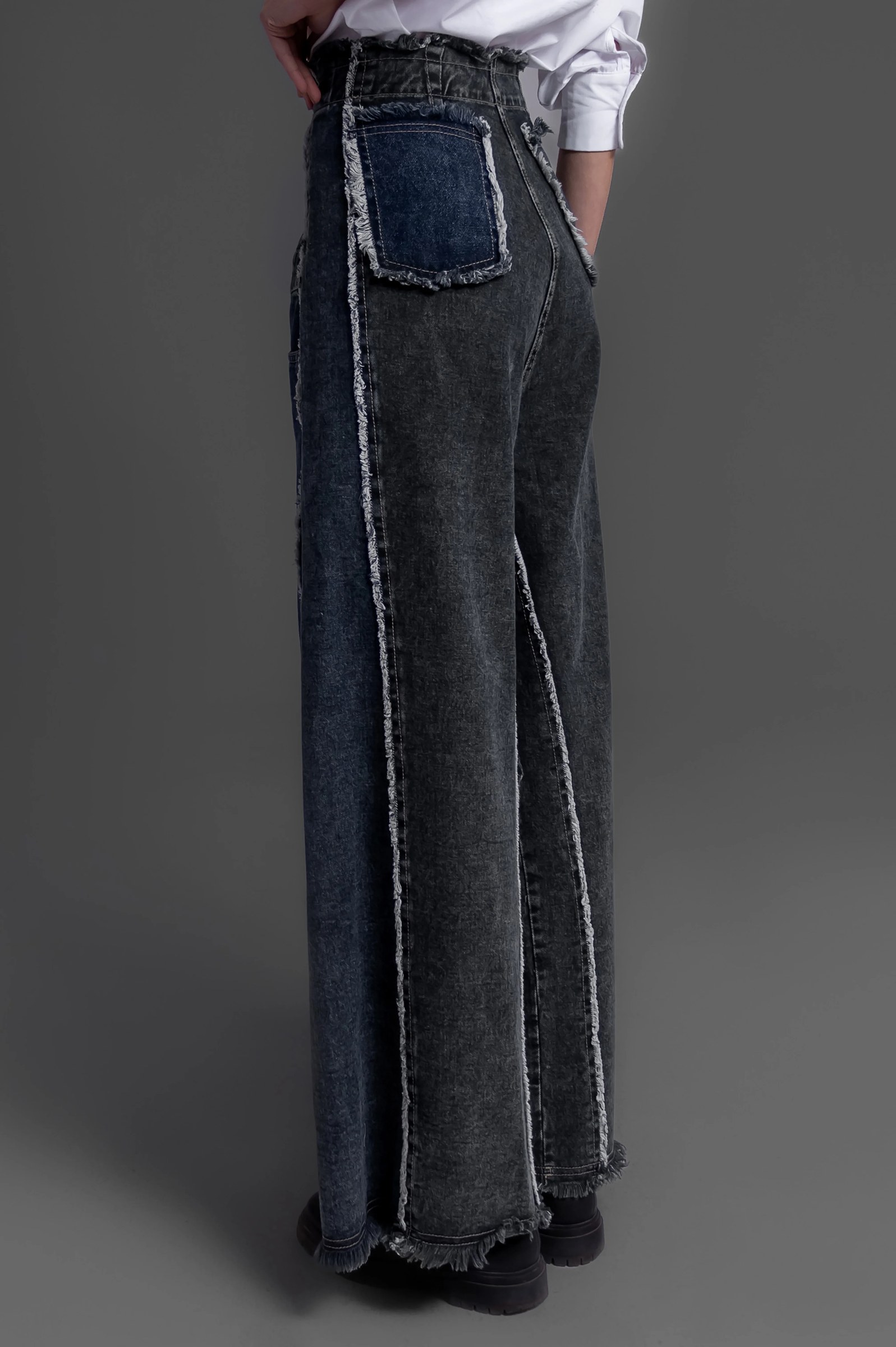 Wide Leg High Rise Jeans