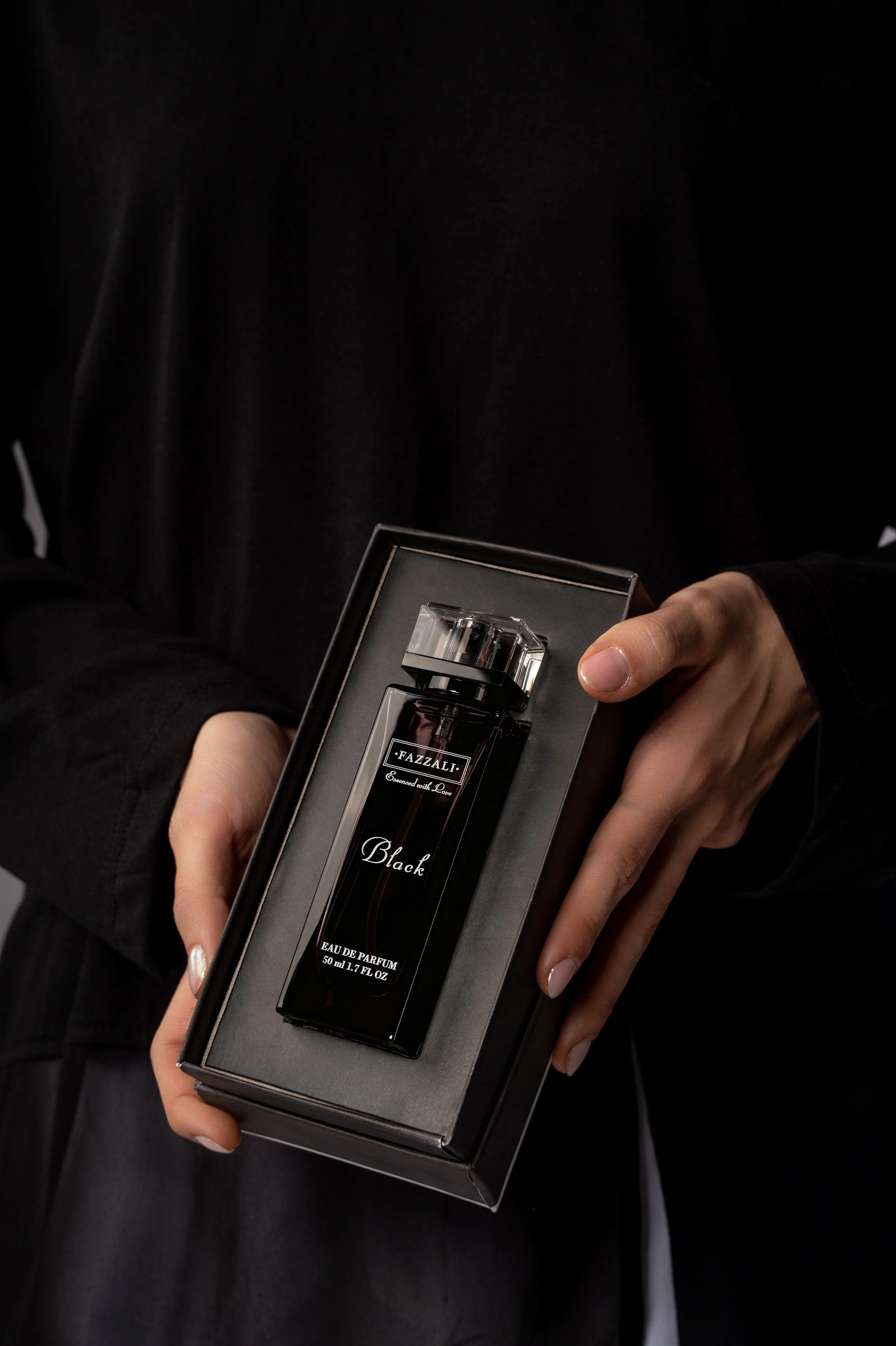 BLACK UNISEX Perfume