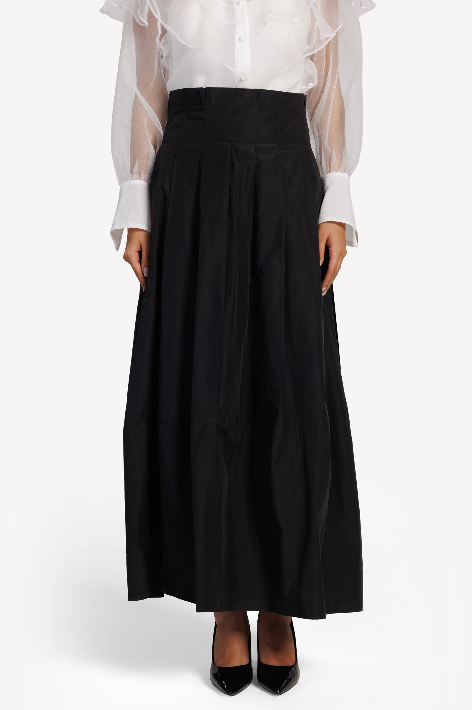 The Contour Skirt
