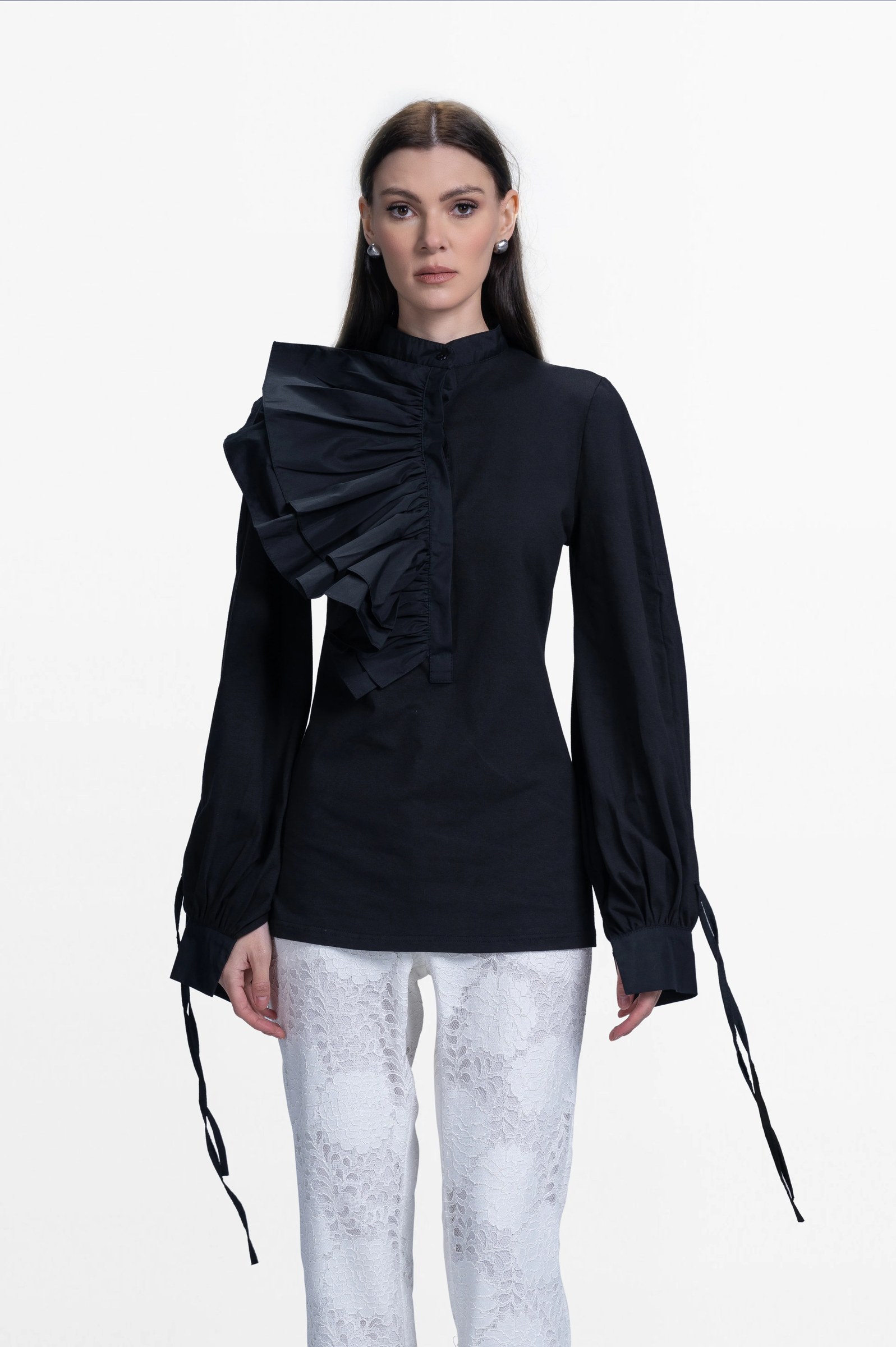 Fitted blouse with one sided ruffle layers
