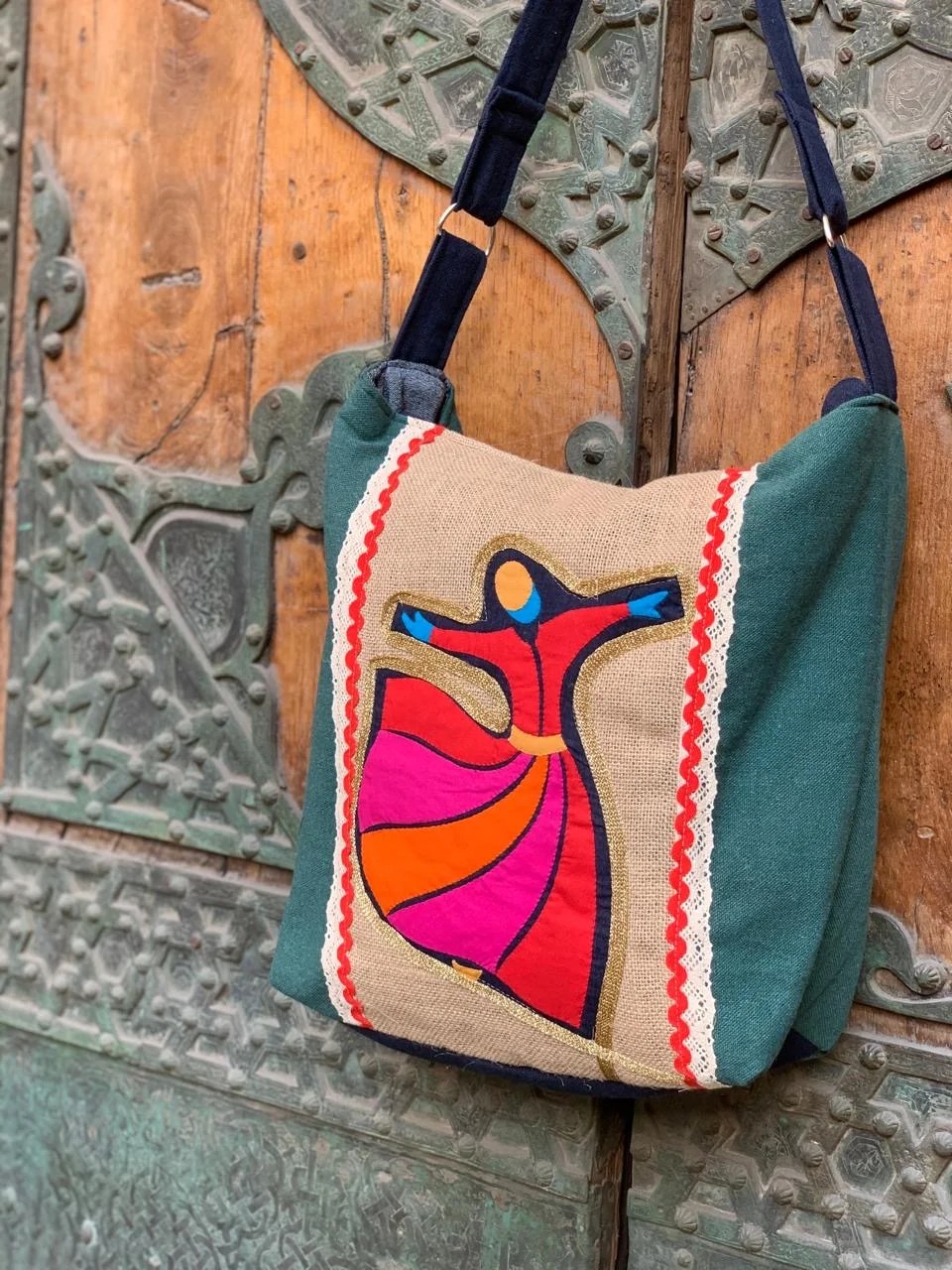 A1 cross bag