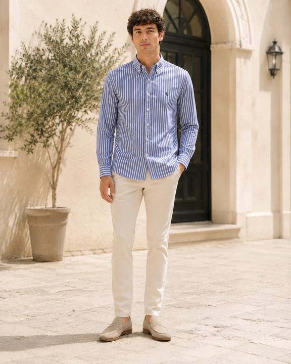Men’s Long-Sleeve Oxford Shirt